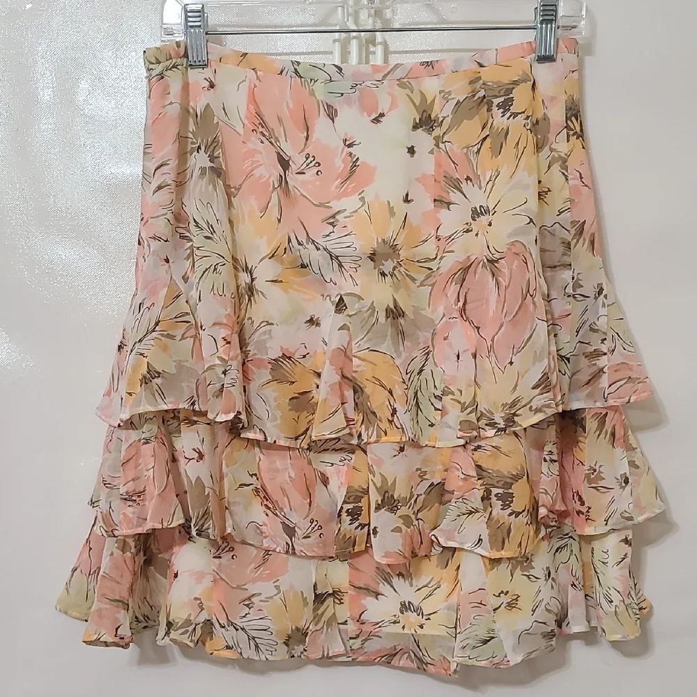 Ann Taylor Loft Women's Peach Floral 100% Silk‎ Tiered Ruffle Lined Skirt 6 NEW